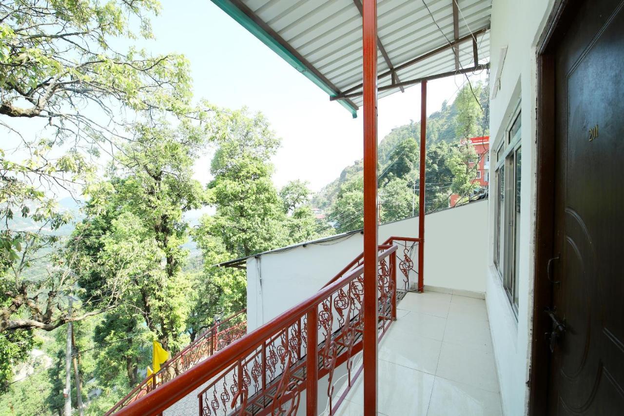 Oyo 8670 Hotel Usha Palace Mussoorie Esterno foto